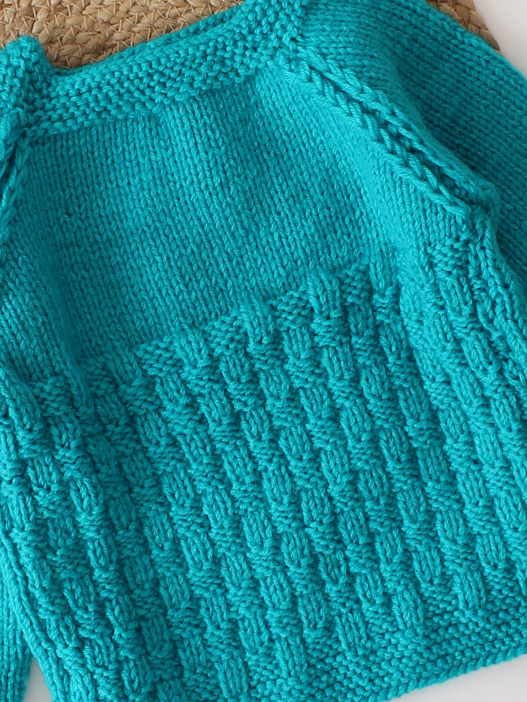 Woonie Self Design Sweater- Green