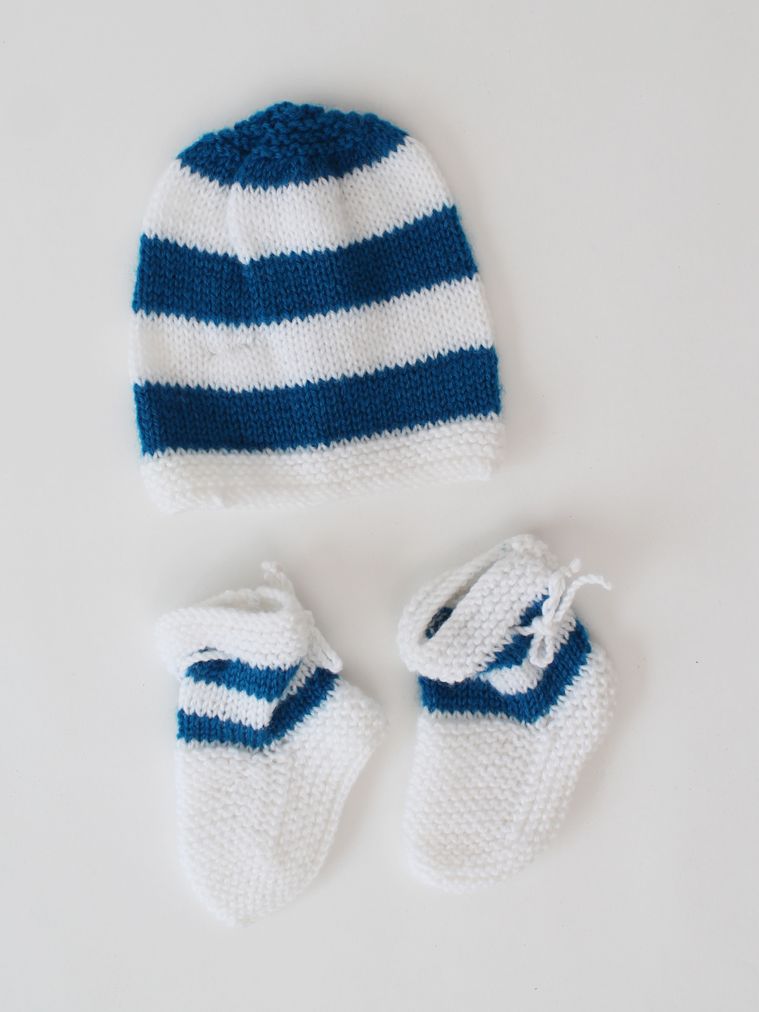 Woonie Striped Sleeve Sweater Set- Blue