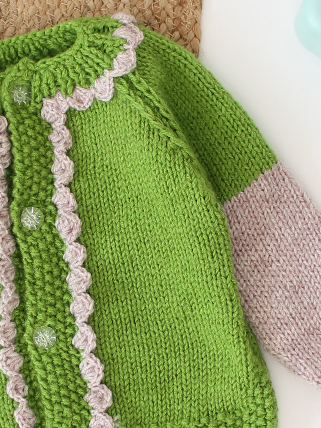 Woonie Cardigan With Scallop Detail- Green