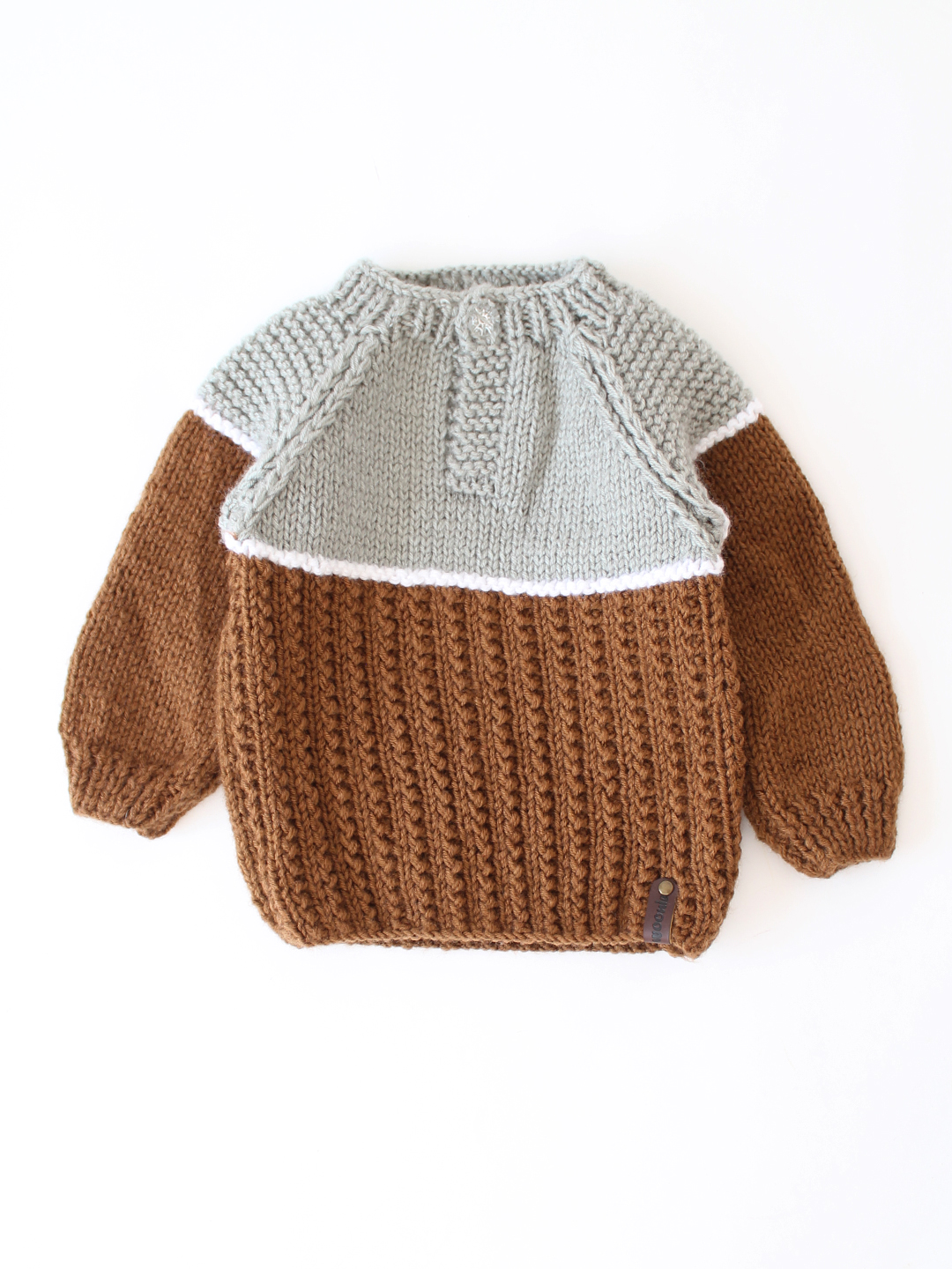 Woonie Dual Color Pullover-Brown