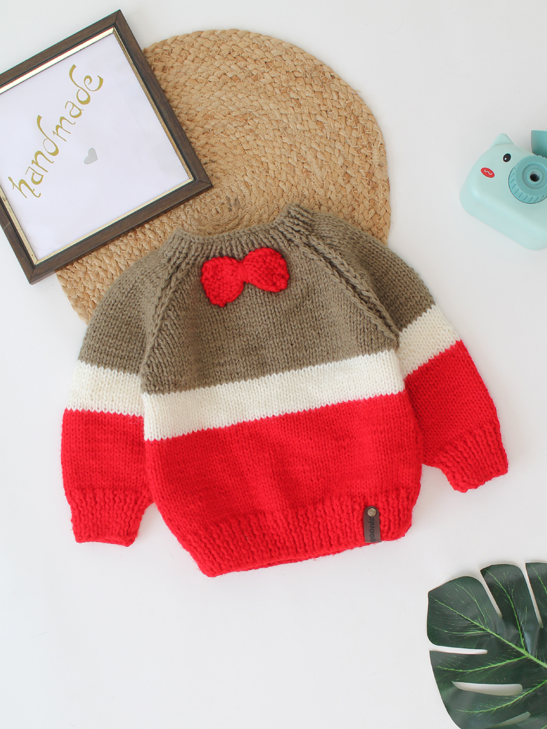 Woonie Bow Detail Pullover- Red