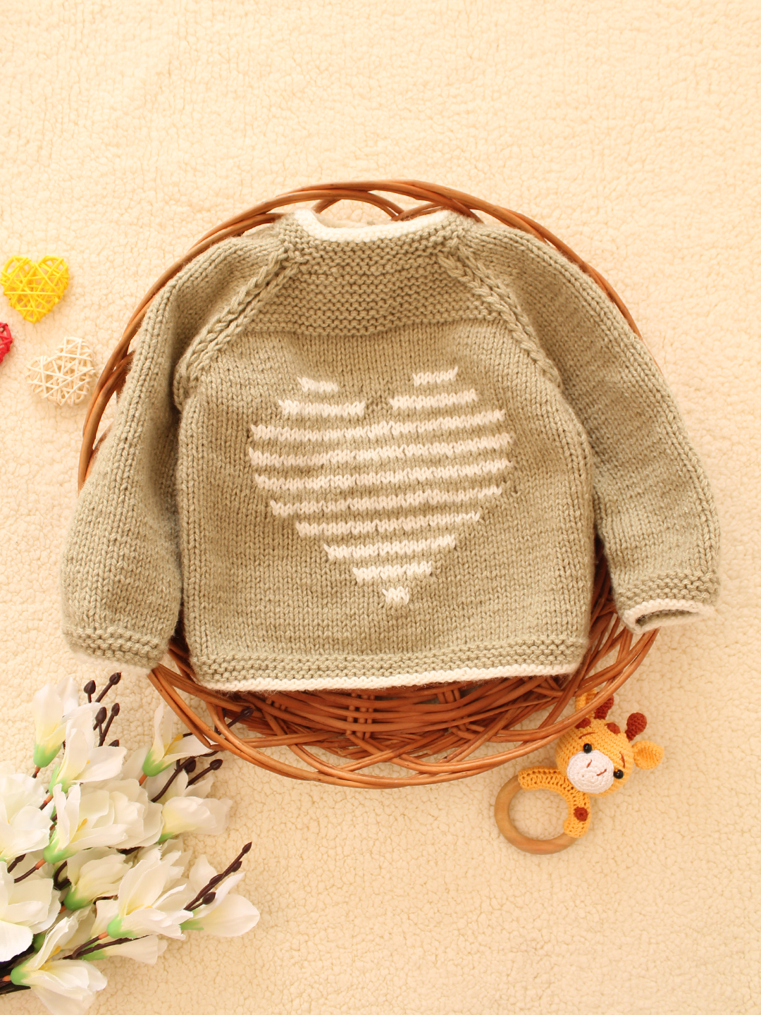 Handknitted Antarsia Heart Design Sweater-Beige