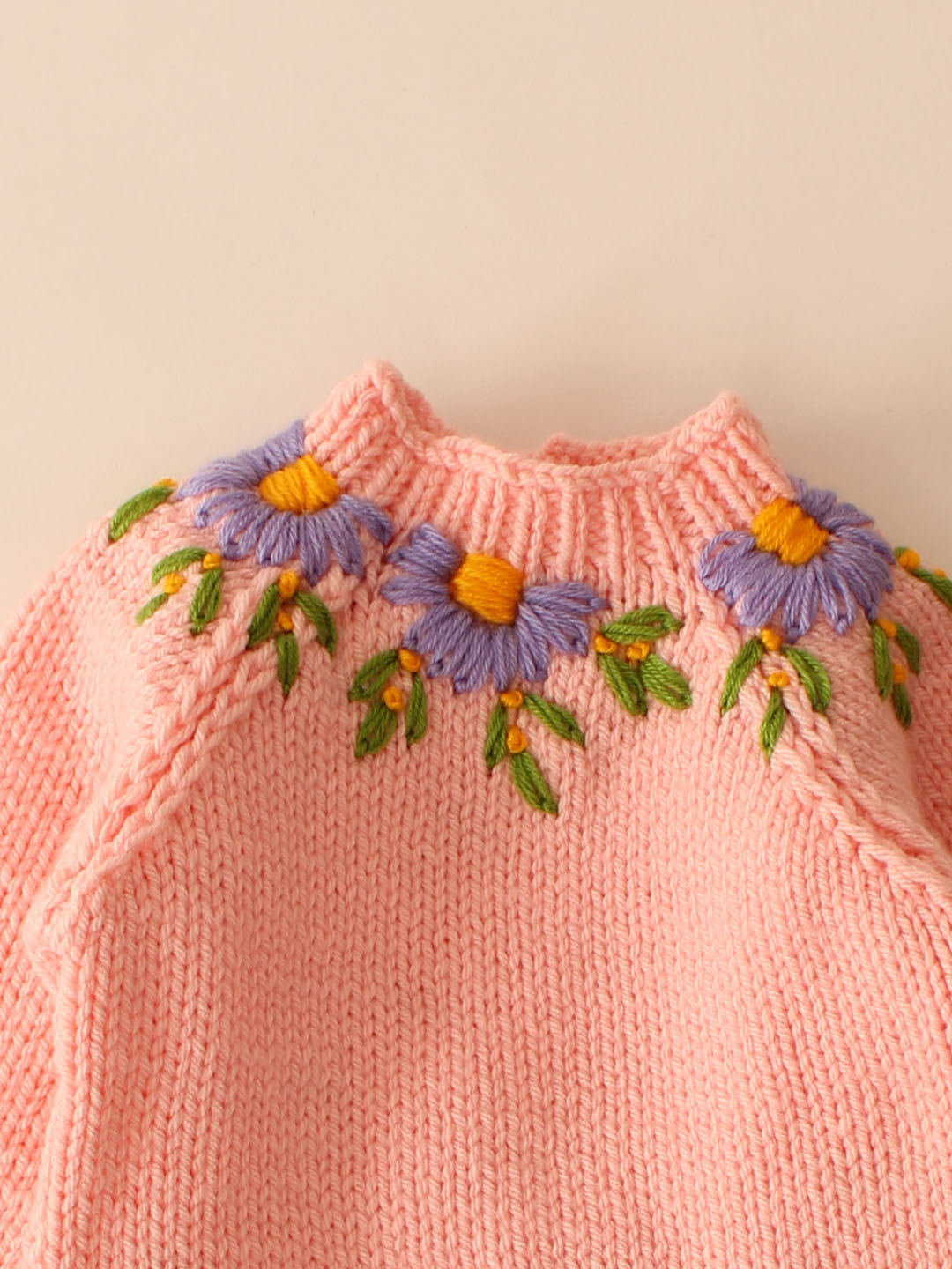 Woonie Handknitted Embroidered Floral Pullover- Pink
