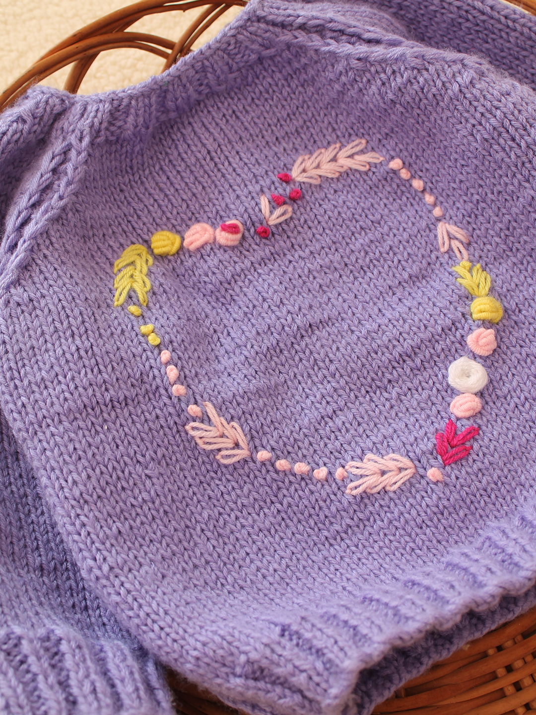 Woonie Handknitted Embroidered Heart Sweater- Lavender