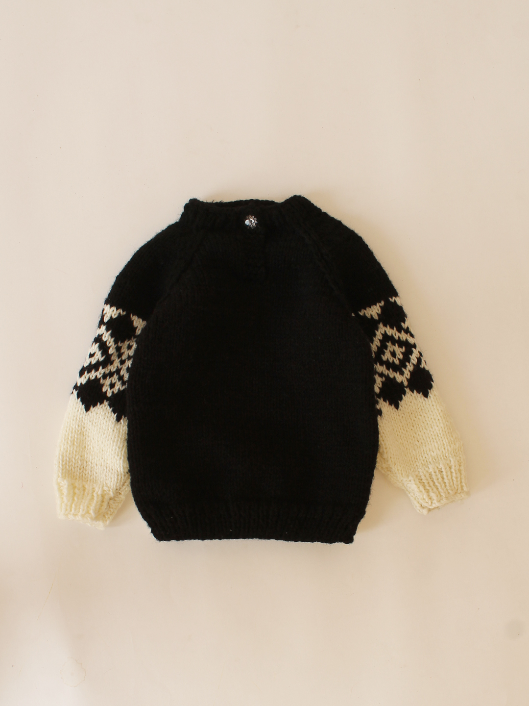 Woonie Handknitted Self Design Sweater-Black