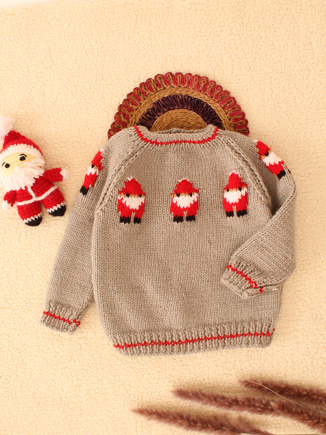 Woonie Handknitted Santa Design Christmas Pullover-Grey