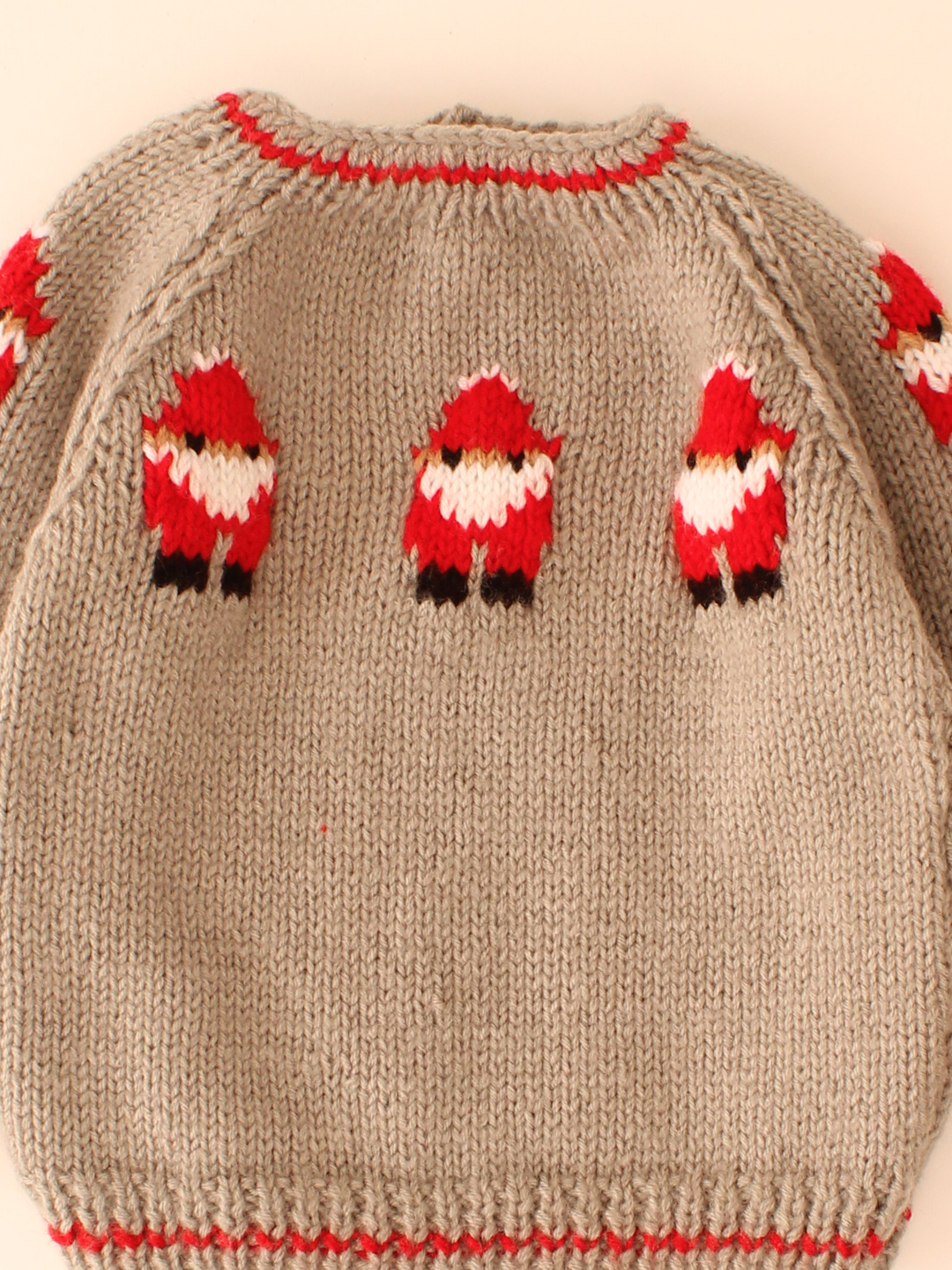 Woonie Handknitted Santa Design Christmas Pullover-Grey