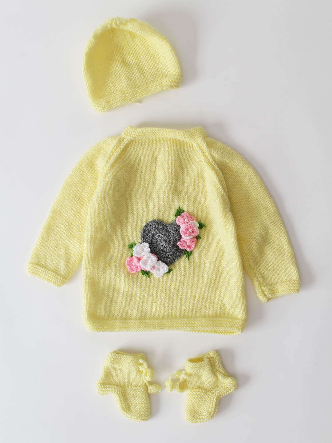 Woonie Handknitted Heart and Flowers Sweater Set -Yellow