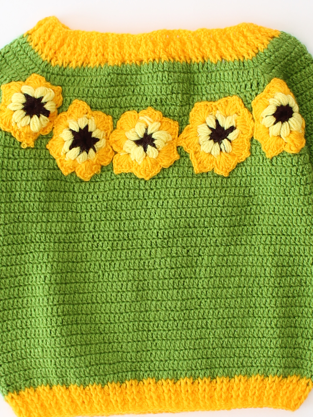 Woonie Handmade Crochet Sunflower Applique Sweater - Green