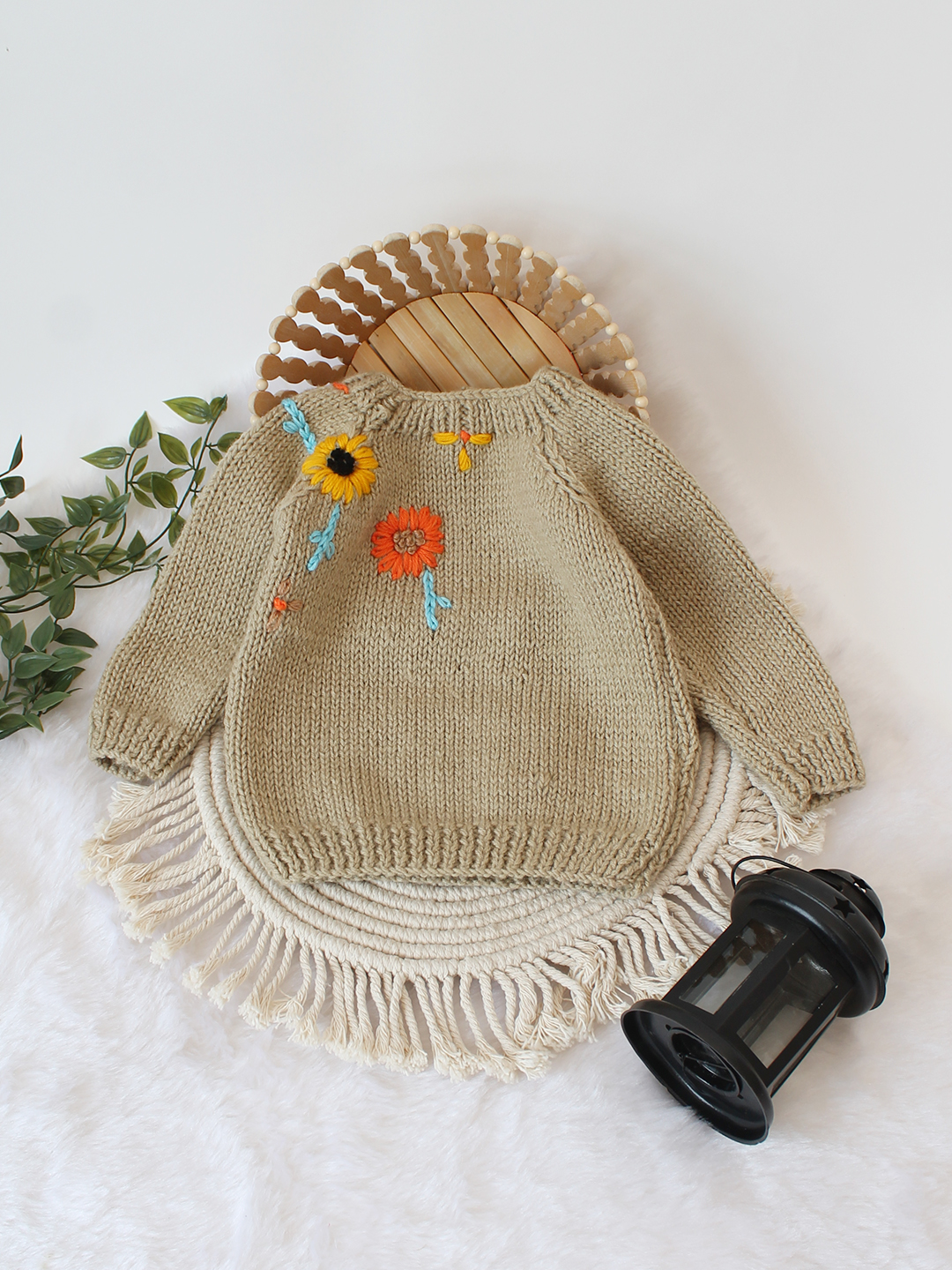 Woonie Handknitted Floral Embroidered Sweater - Beige