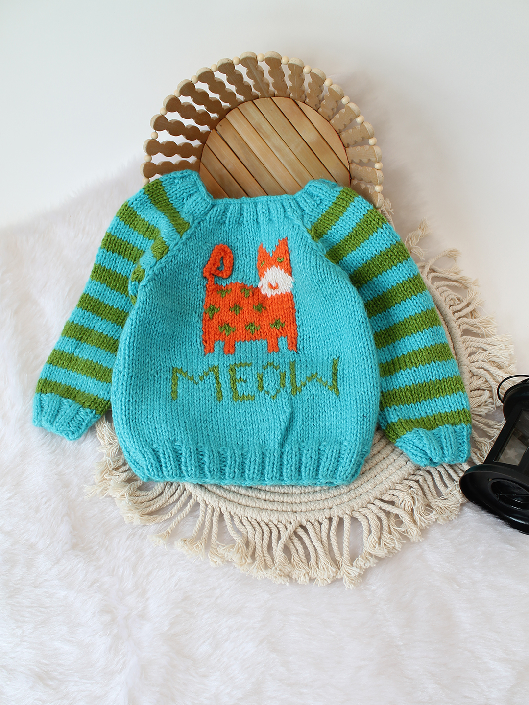 Woonie Handknitted Intarsia Cat Sweater - Blue
