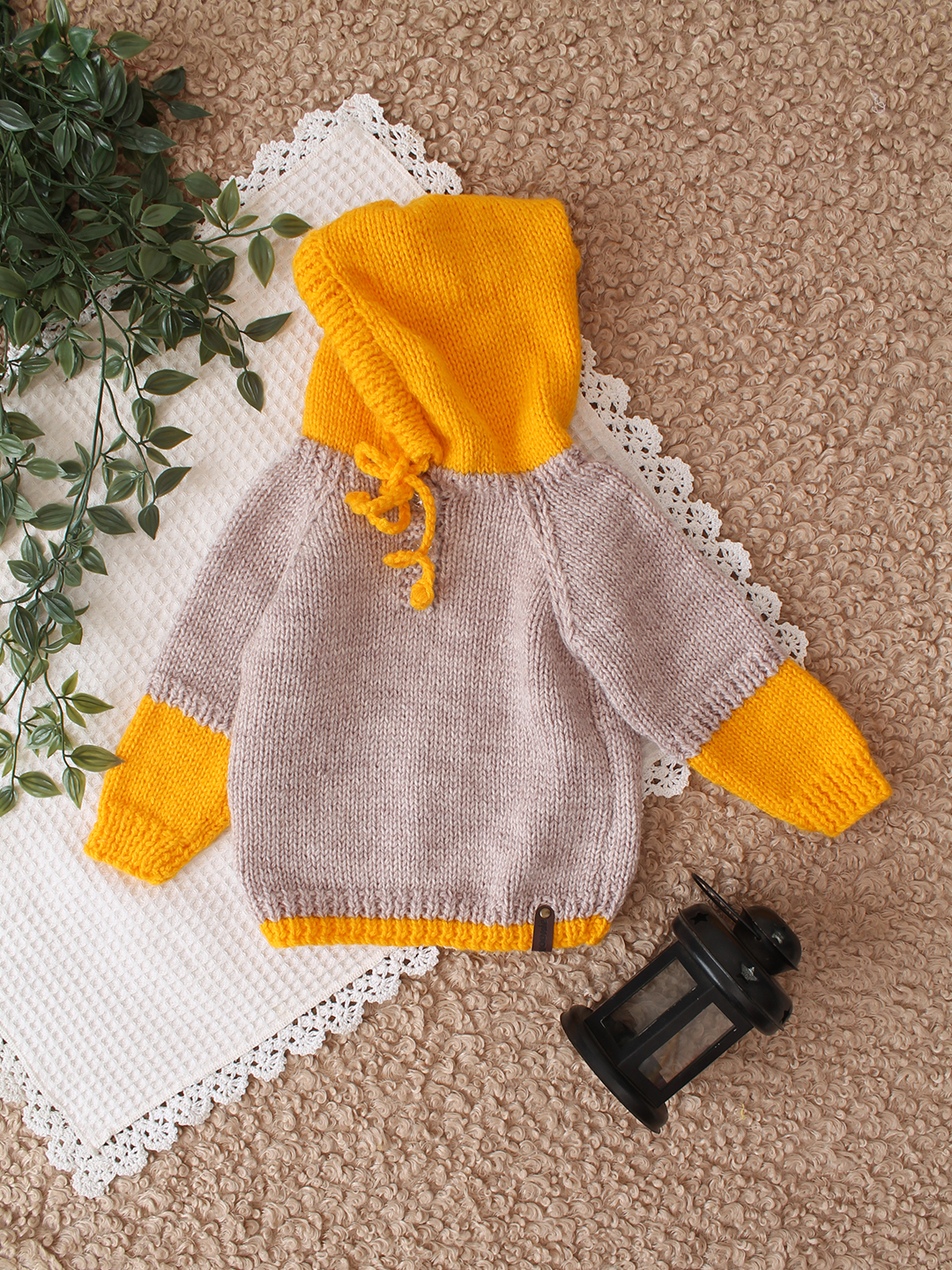 Woonie Handknitted Hooded Colorblocked Sweater - Beige