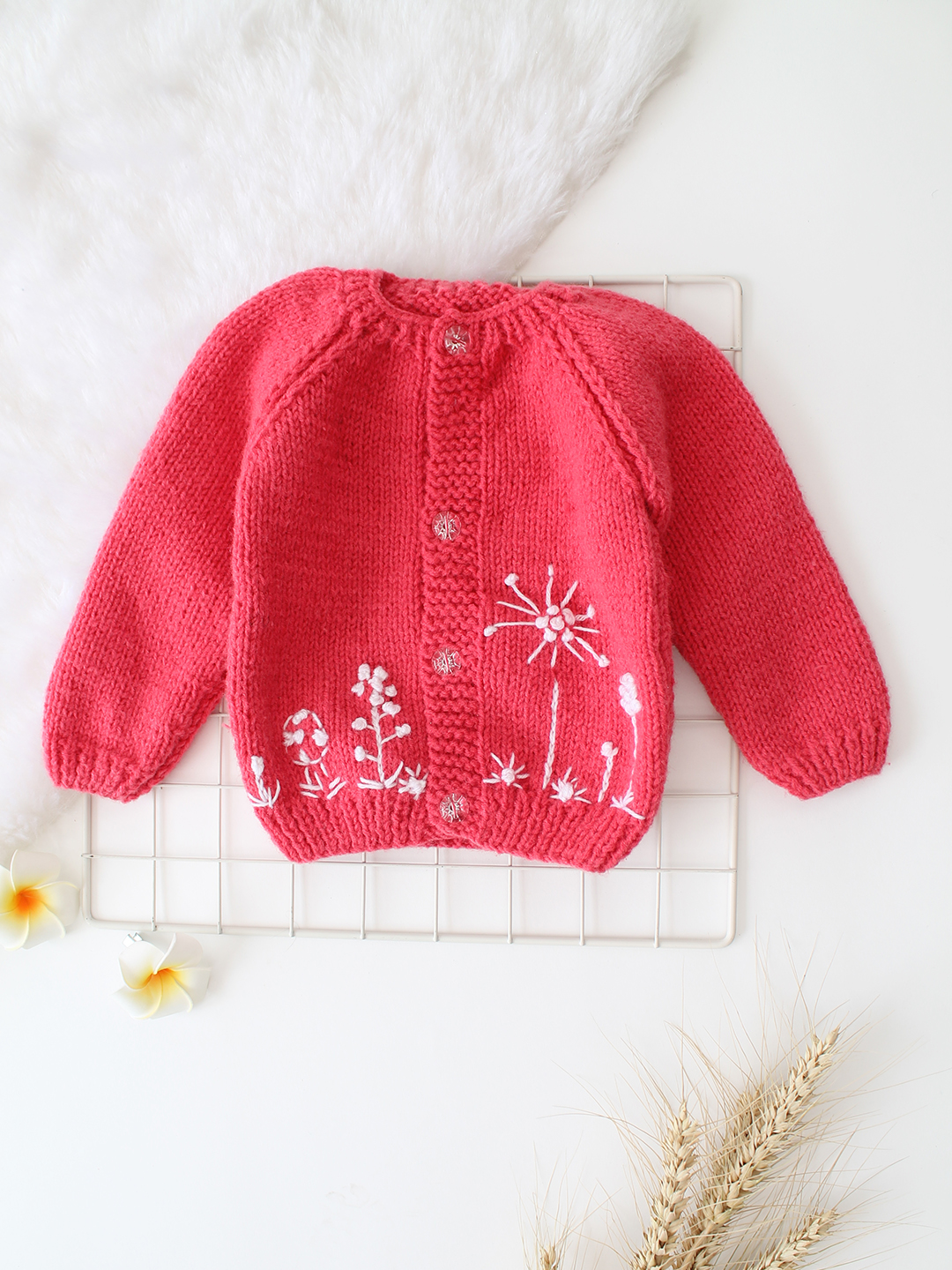 Woonie Handknitted Floral Embroidered Sweater - Pink