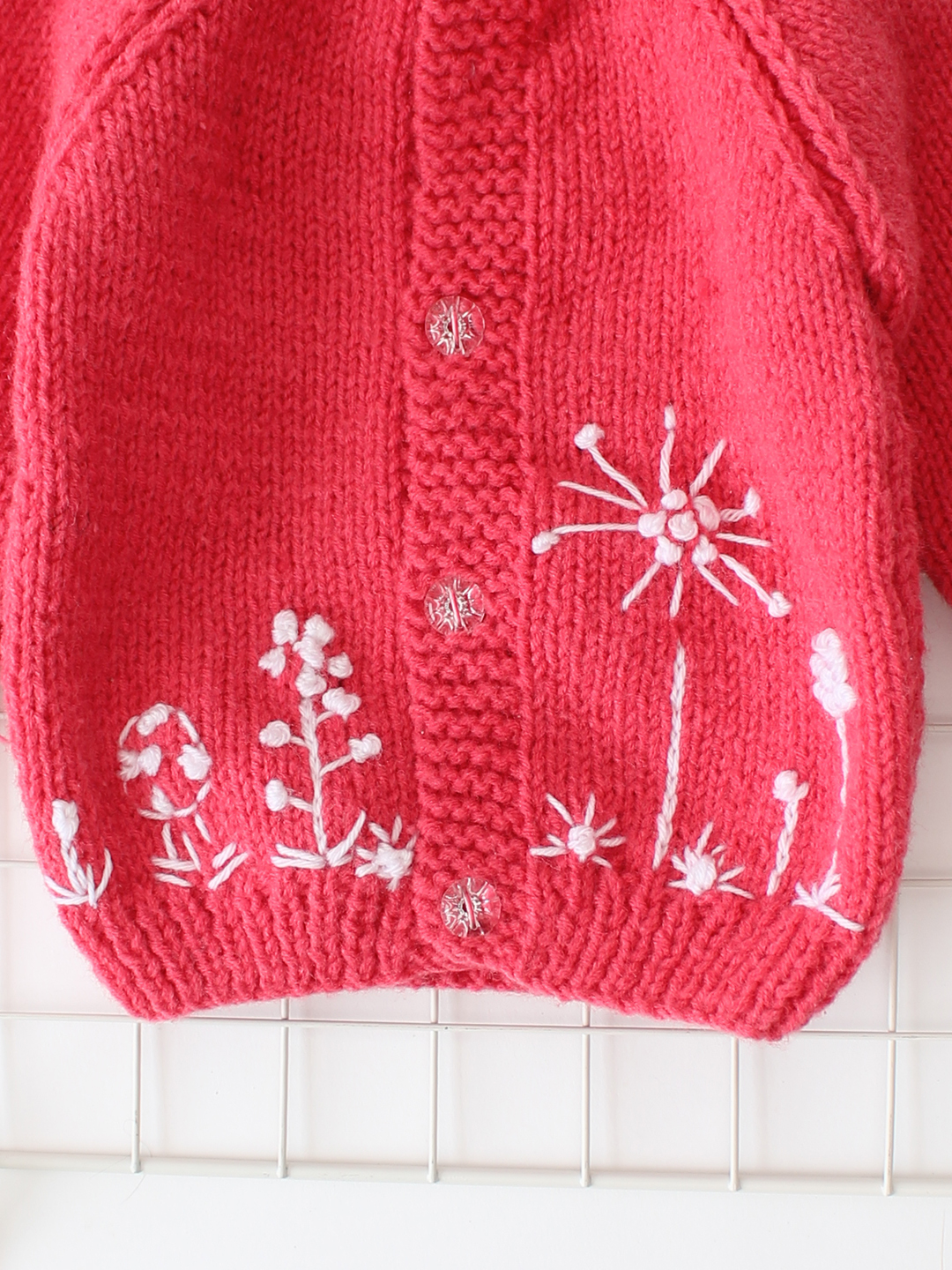 Woonie Handknitted Floral Embroidered Sweater - Pink