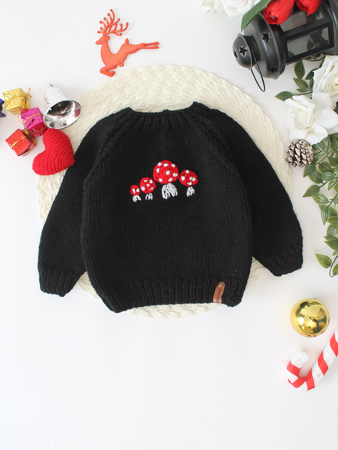 Woonie Handknitted Mushroom Embroidered Sweater - Black