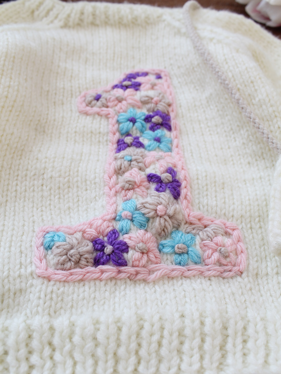 Woonie Handknitted Numeric 1 Text Embroidered Pullover - Cream