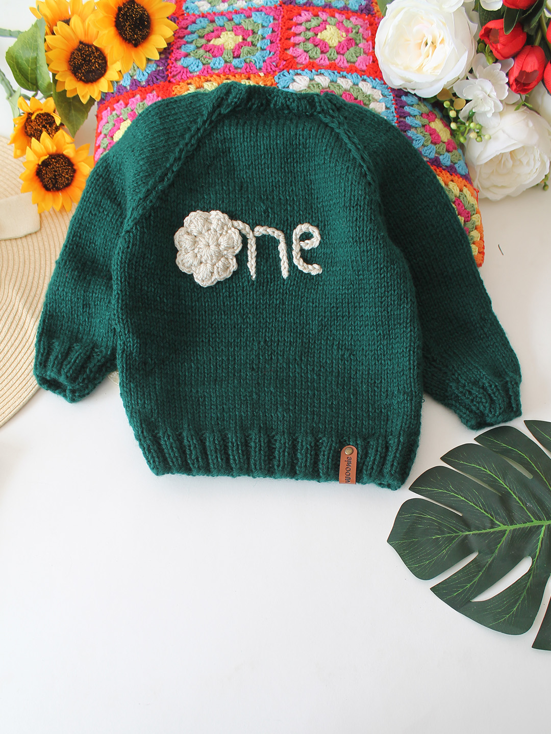 Woonie Handknitted One text Embroidered Sweater - Green
