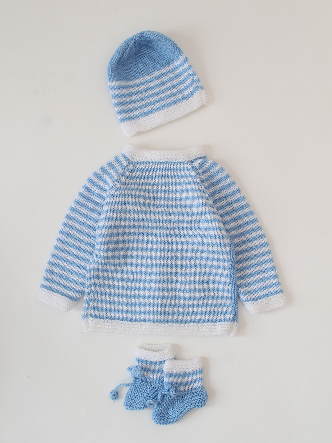 Butterfly Applique Detailed Striped Baby Sweater Set - Blue