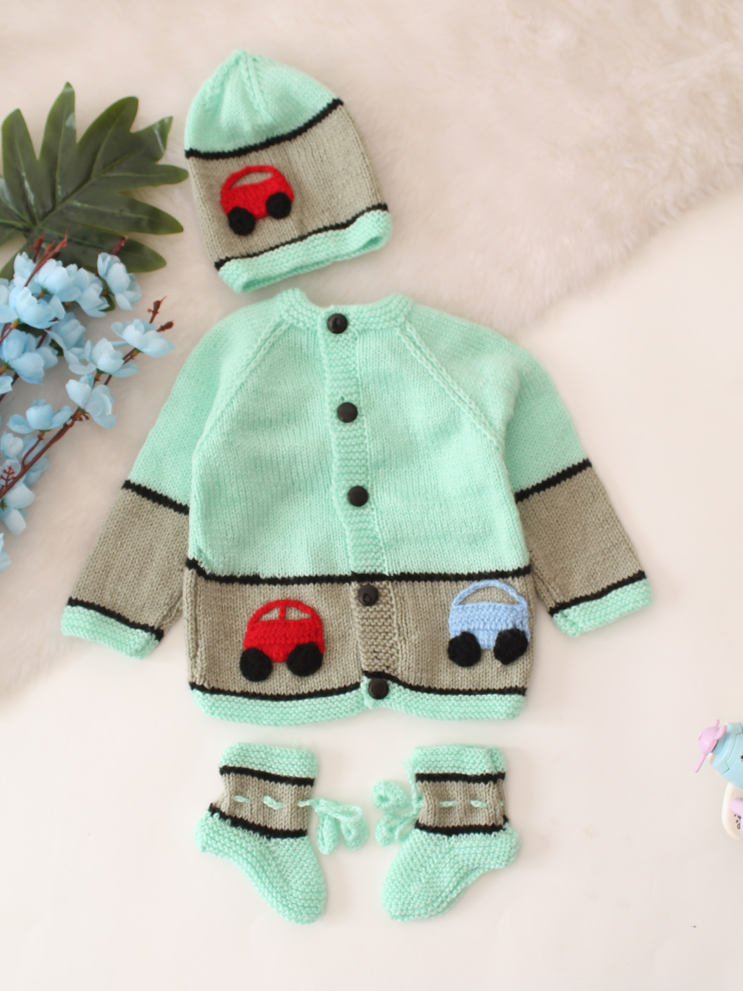 Road and Car Design Baby Sweater Set - Green