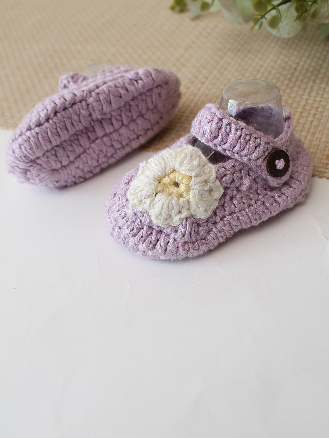 Woonie Cotton Bamboo Floral Applique Summer Booties  Purple