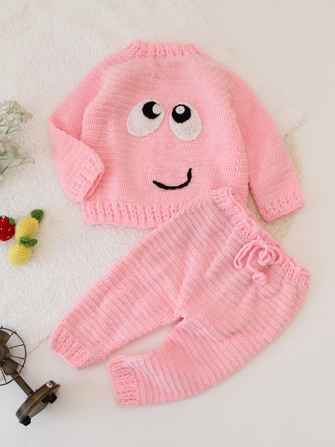 Woonie Big Eyes Designed Sweater with Bottom Set - Pink