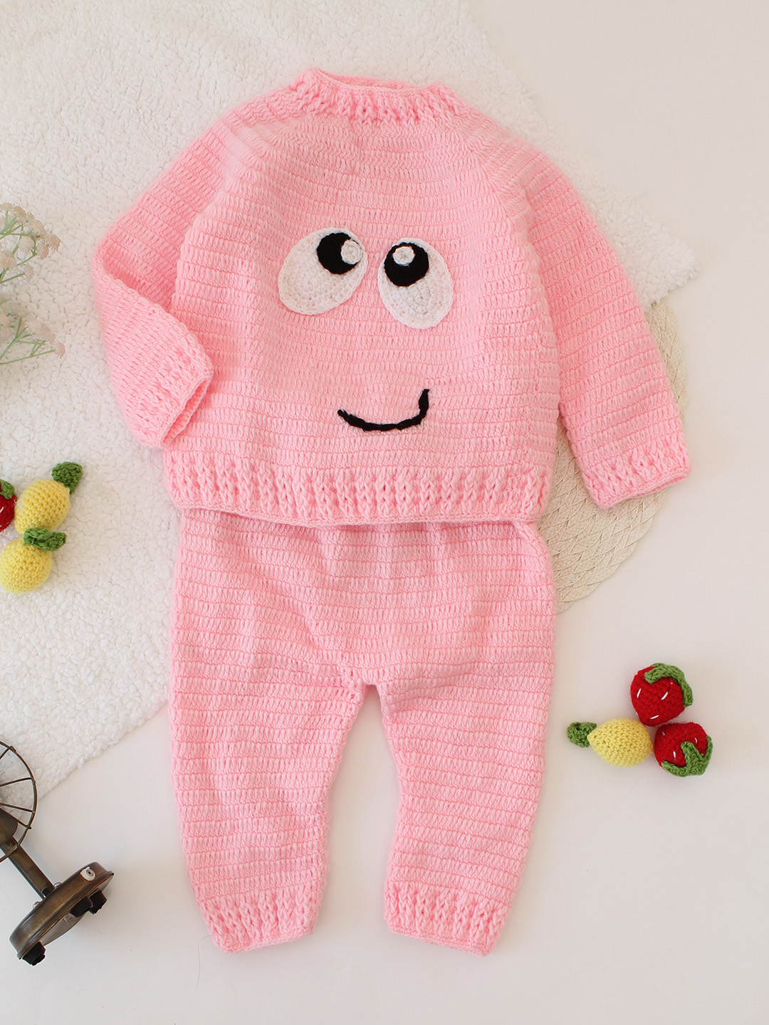 Woonie Big Eyes Designed Sweater with Bottom Set  - Pink