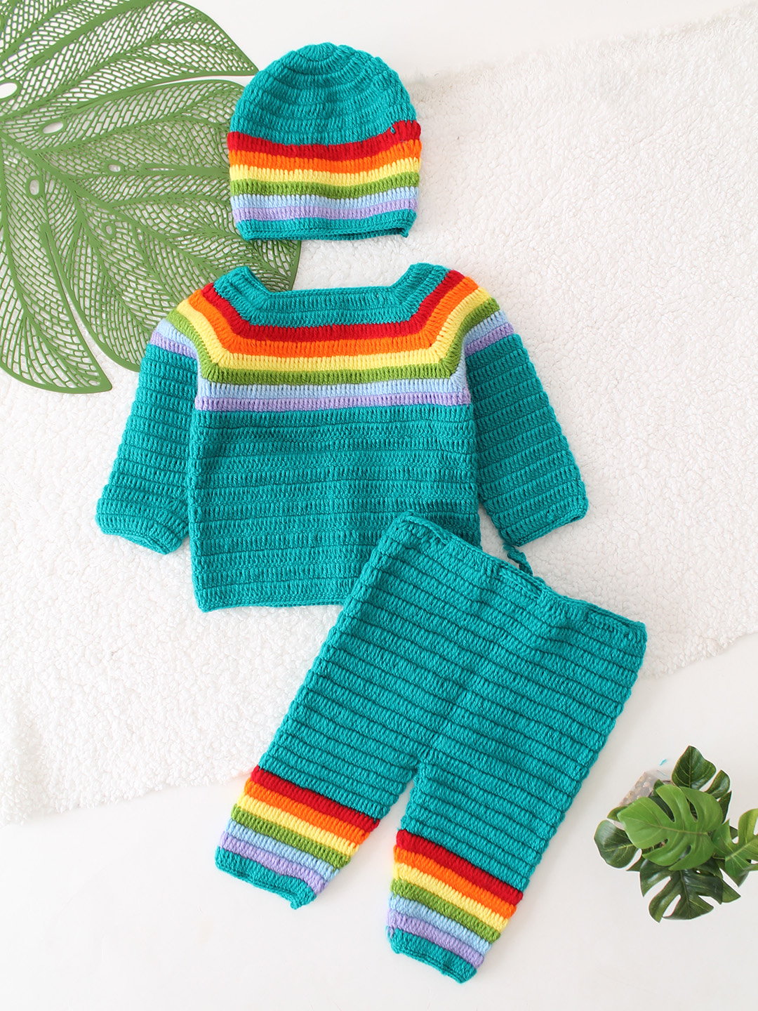 Woonie Cloud Designed Cardigan with Bottom and Cap - Green