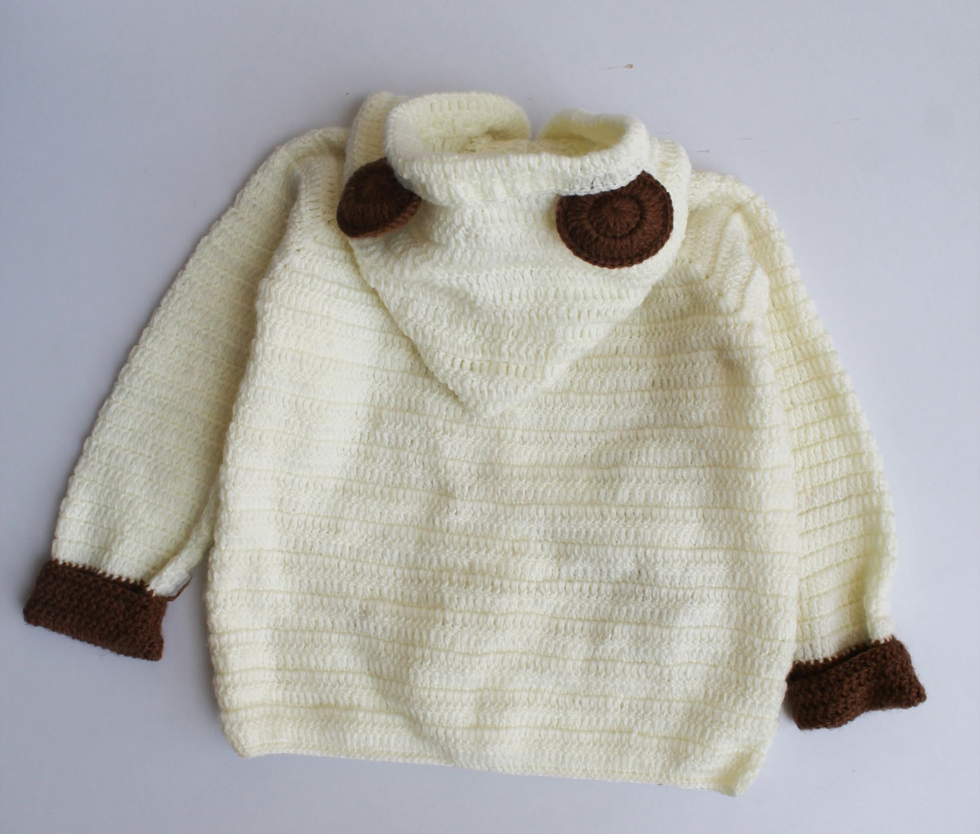 Woonie Full Sleeves Animal Design Handmade Hooded Sweater With Pants - Cream