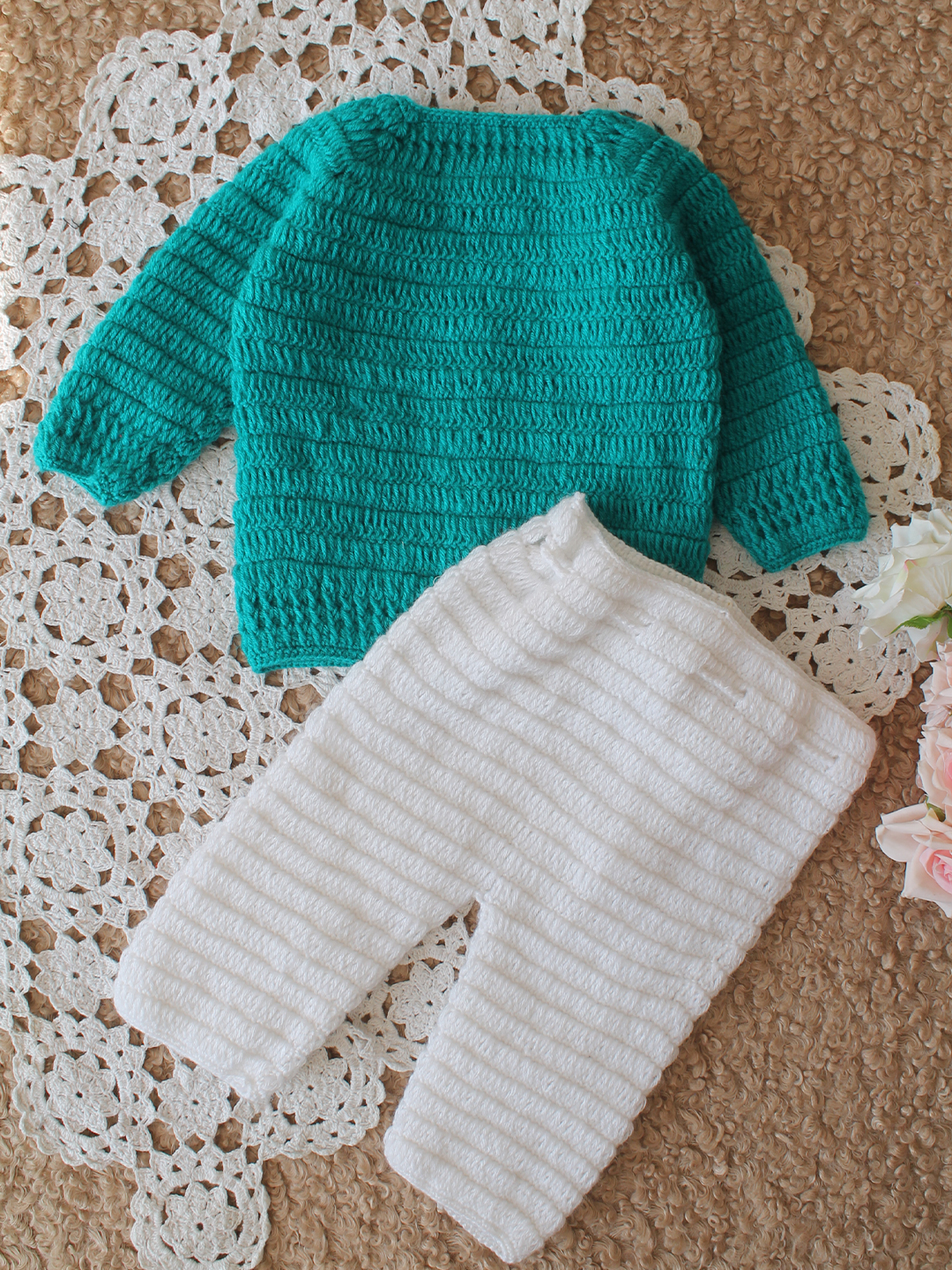 Woonie Carrot and Rabbit Applique Detailed Cardigan with Bottom Set - Green