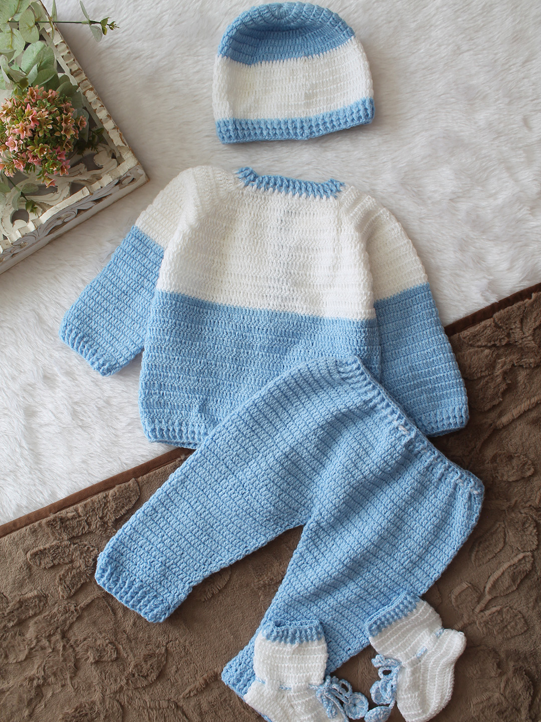 Woonie Crochet Bear Face Applique Sweater with Pant & Cap Socks Set - Sky Blue