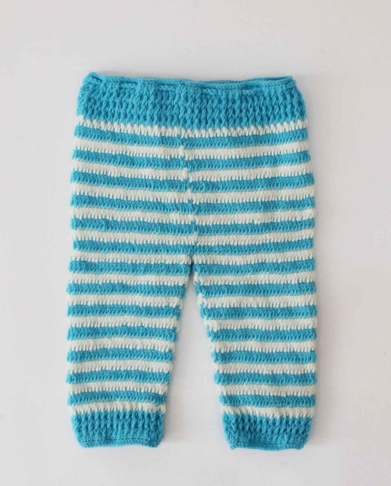Handmade Full Sleeves Bunny Fcae Detailing Sweater With Pant-Blue & White