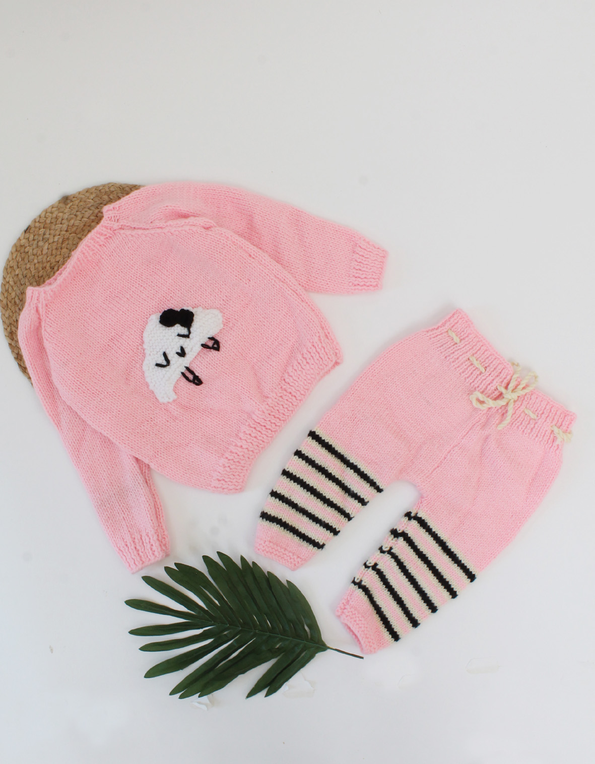 Woonie Handmade Cloud Detailing Knitting Sweater With Drawstring Striped Pant-Pink