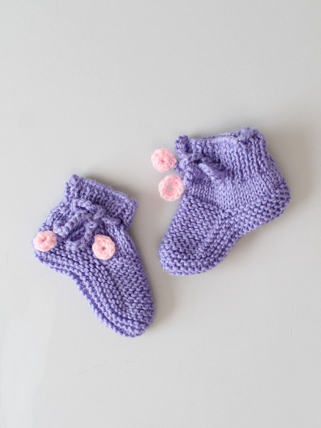 Woonie Front Open Sweater & Pants Set with cap & socks-White