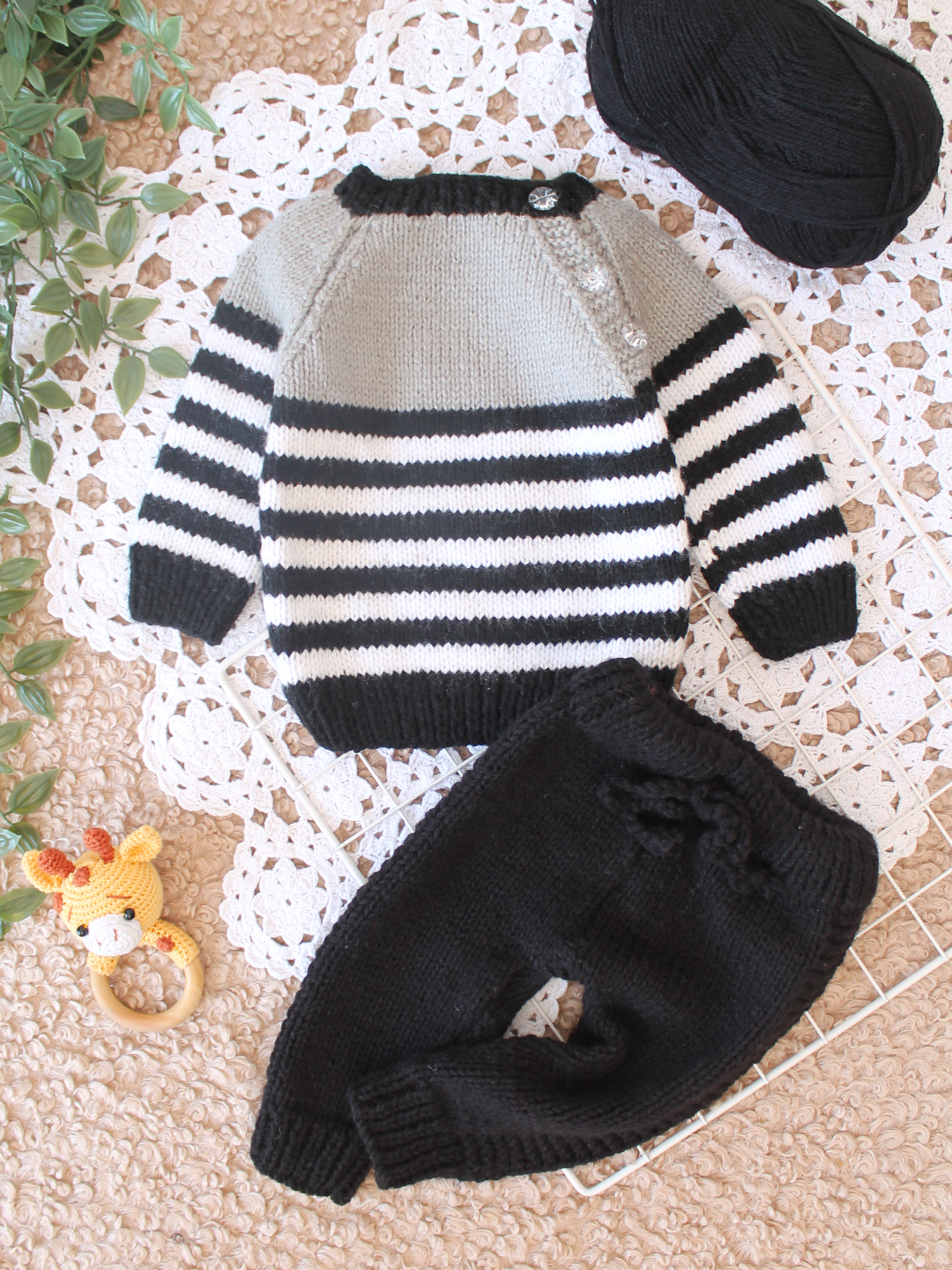 Woonie Handknitted Striped Sweater Set - Black