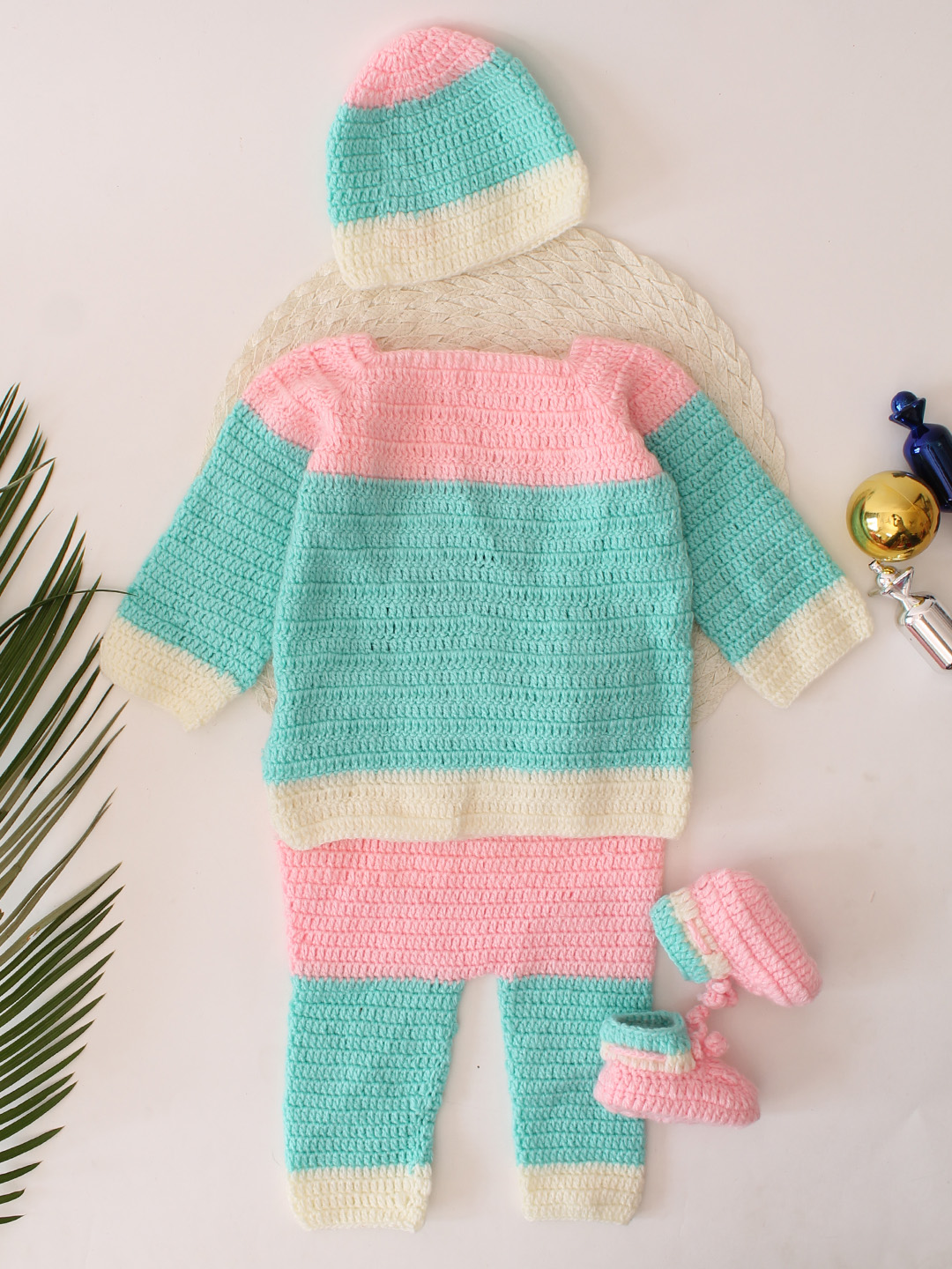 Woonie Girl & Tree Designed Handmade Sweater Set - Pink