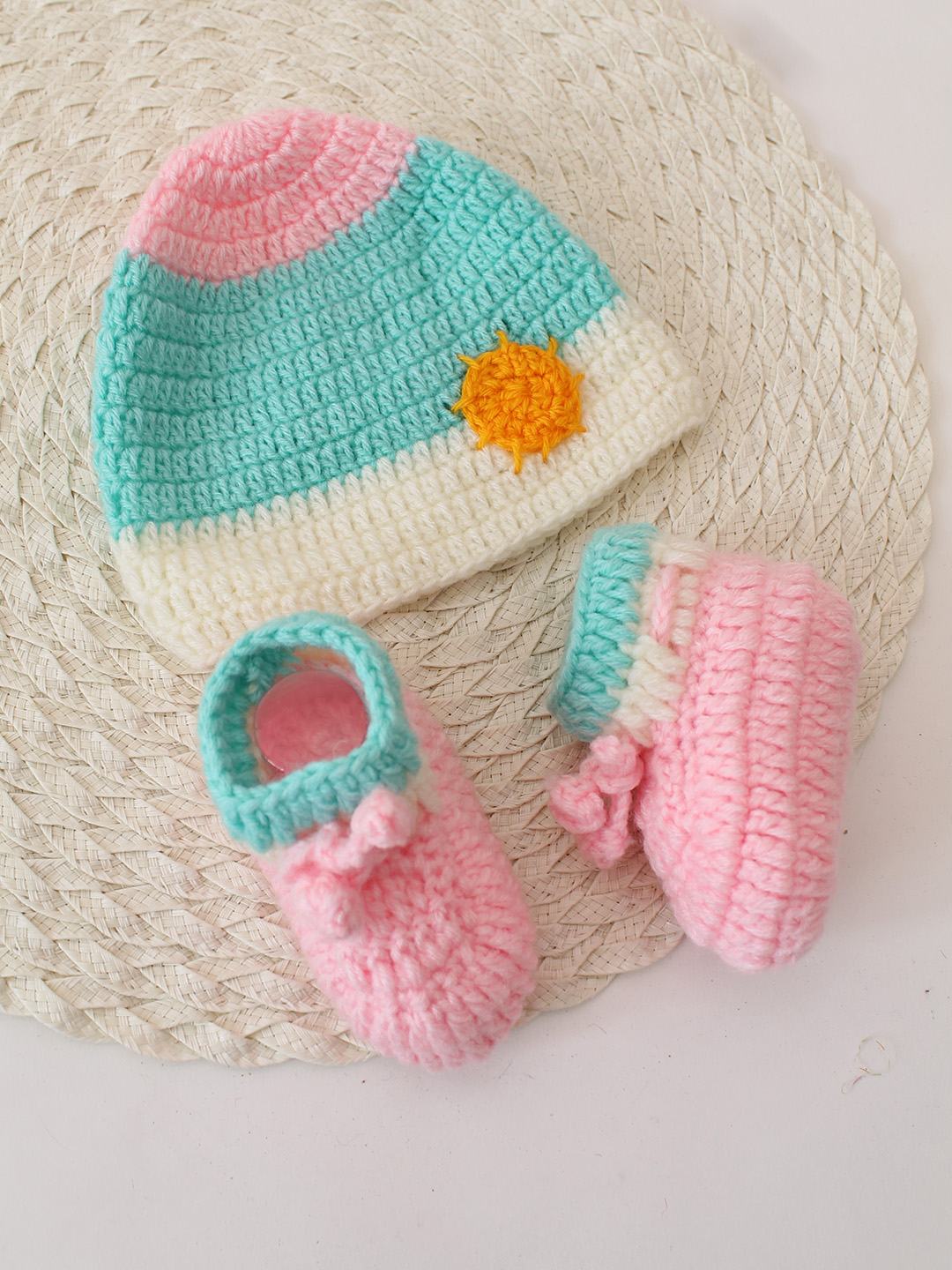 Woonie Girl & Tree Designed Handmade Sweater Set - Pink