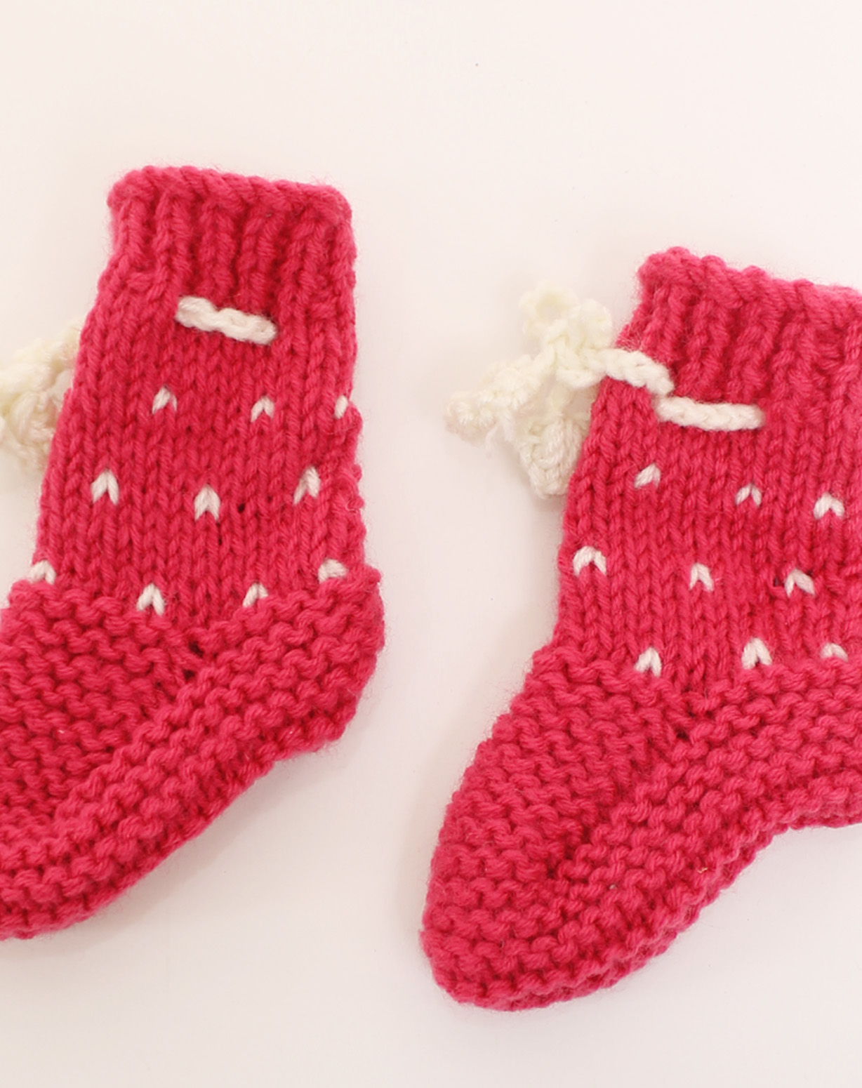 Woonie Handmade Knitted Embroidered Socks-Pink