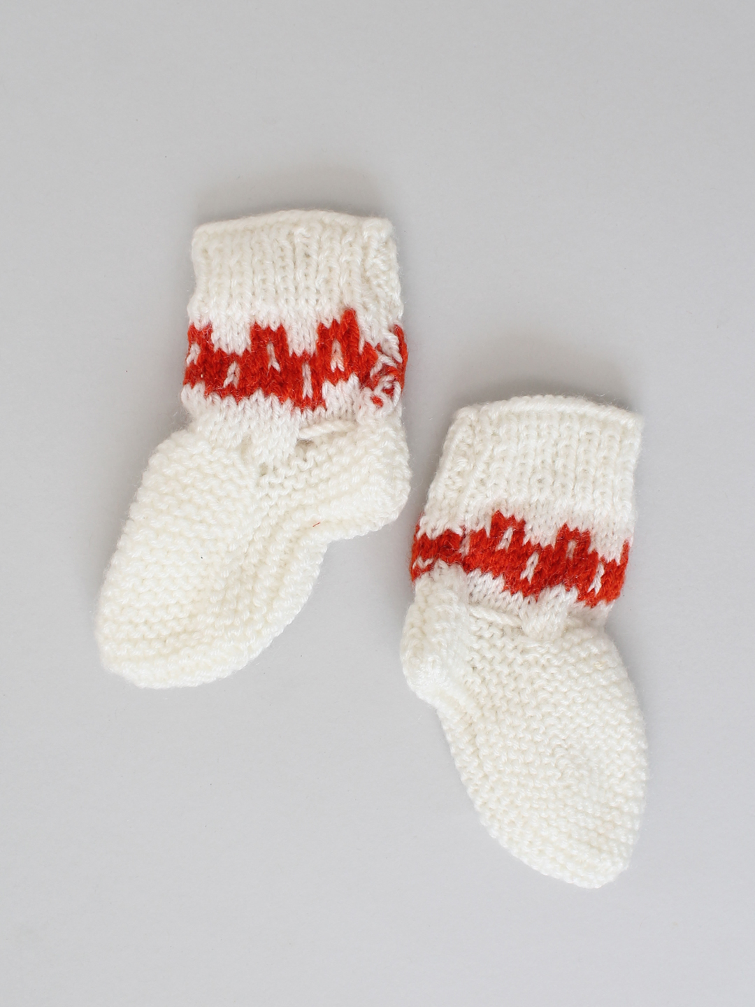 Woonie Handknitted Socks  White