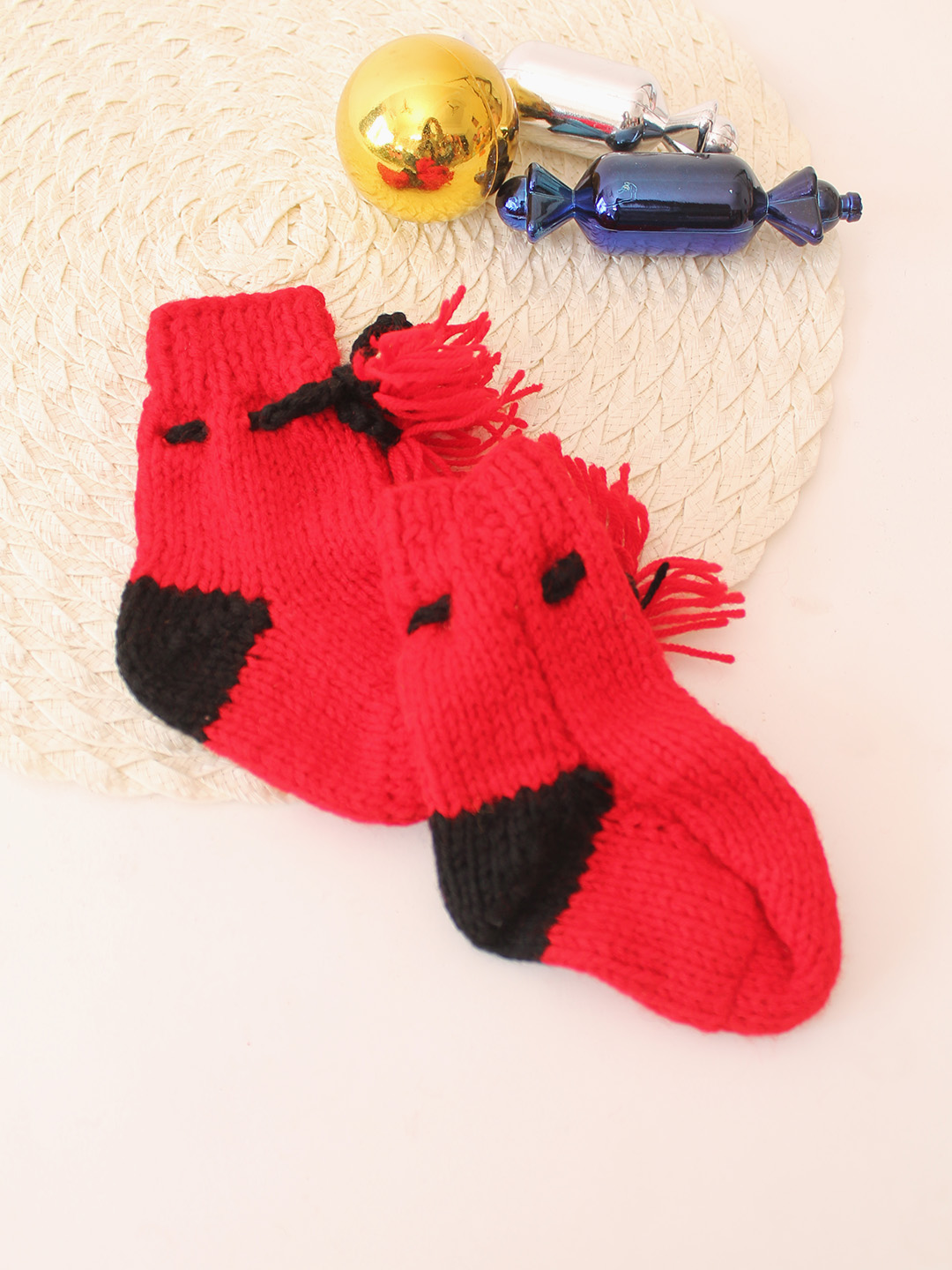 Woonie Handknitted Socks  Red