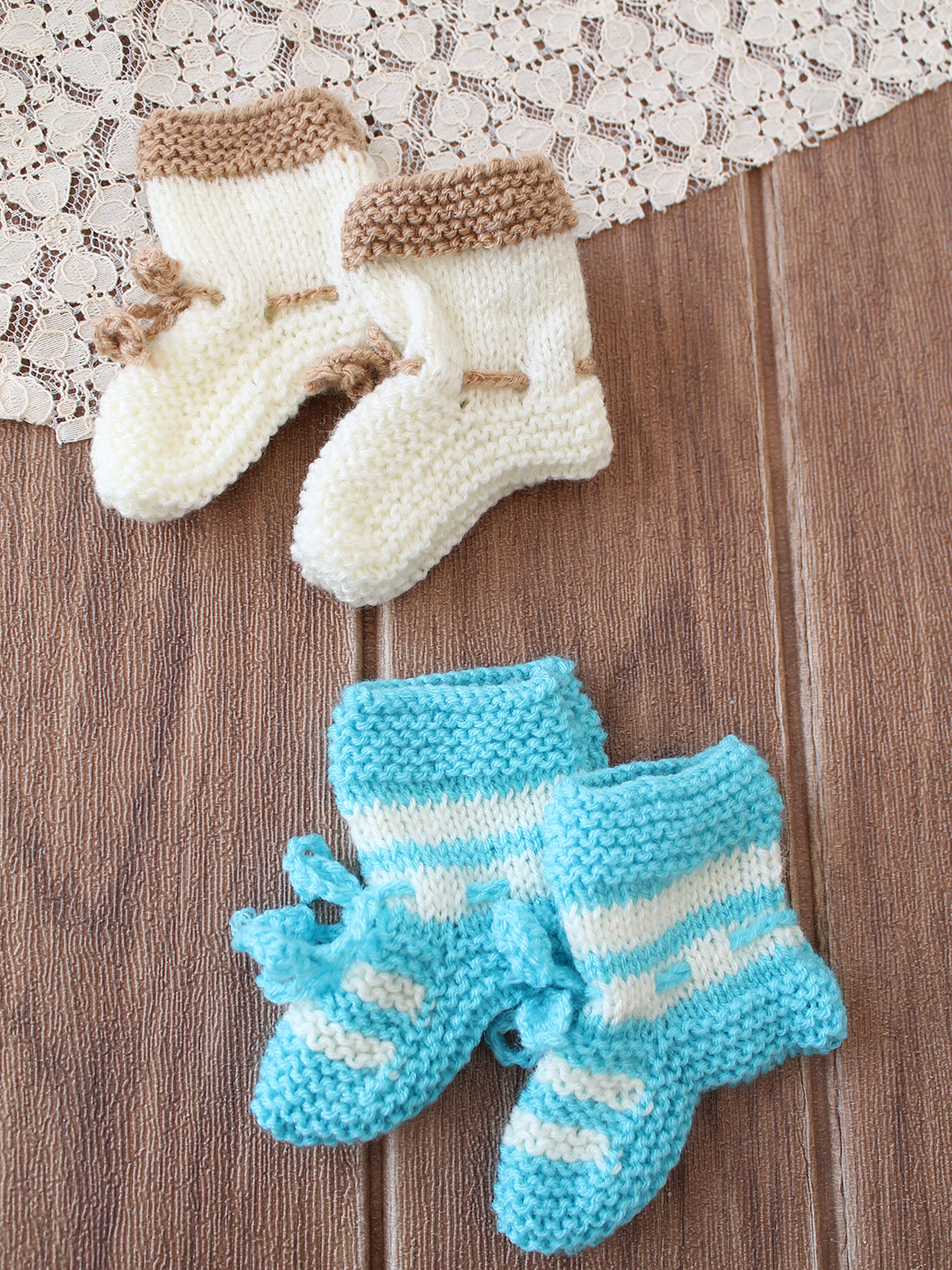 Woonie Handknitted Socks with Striped & Self Design Pack of 2 - Cream & Light Blue