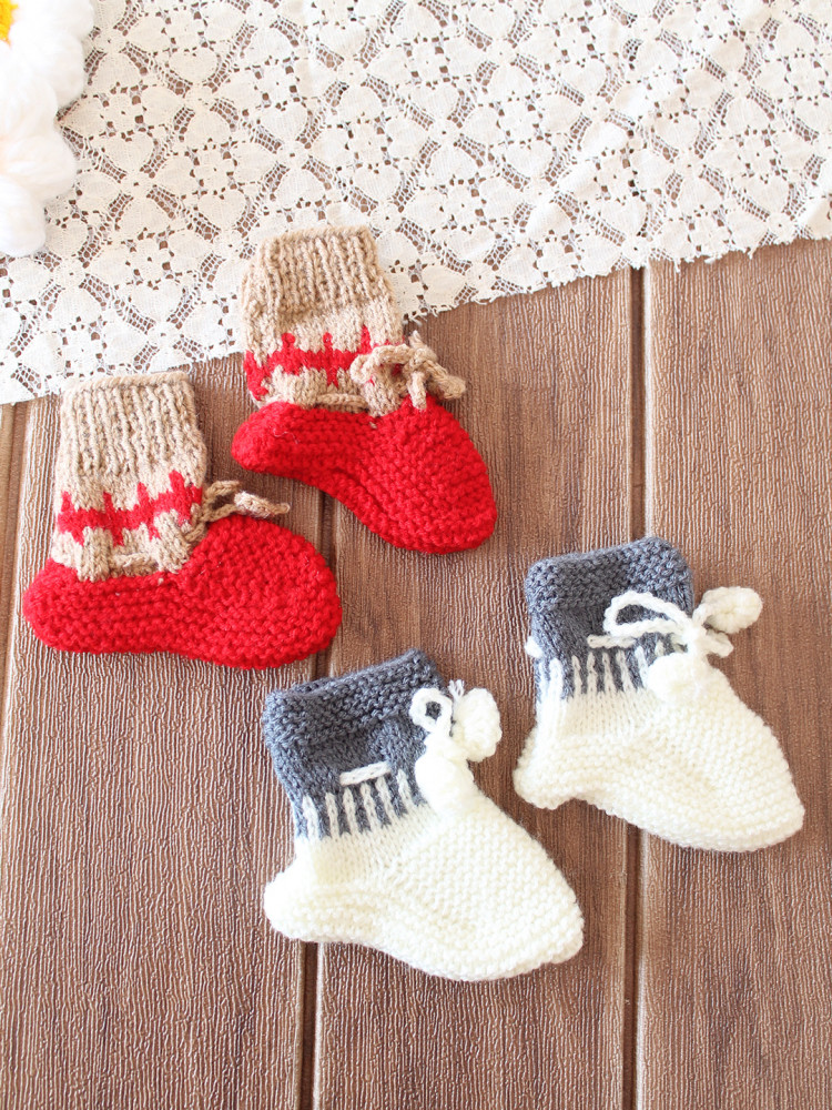 Image of Woonie HandKnitted Ankle Length Socks with Self Design Pack of 2 - Red &amp; Cream