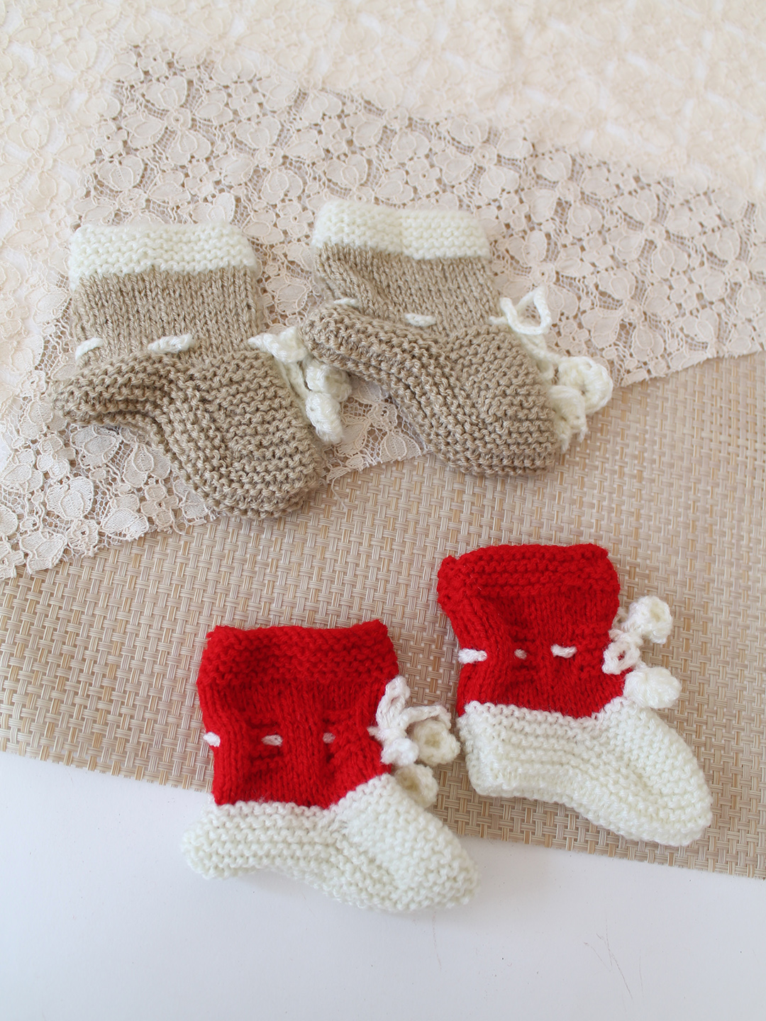 Woonie HandKnitted Ankle Length Socks with Self Design Pack of 2 - Cream & Beige