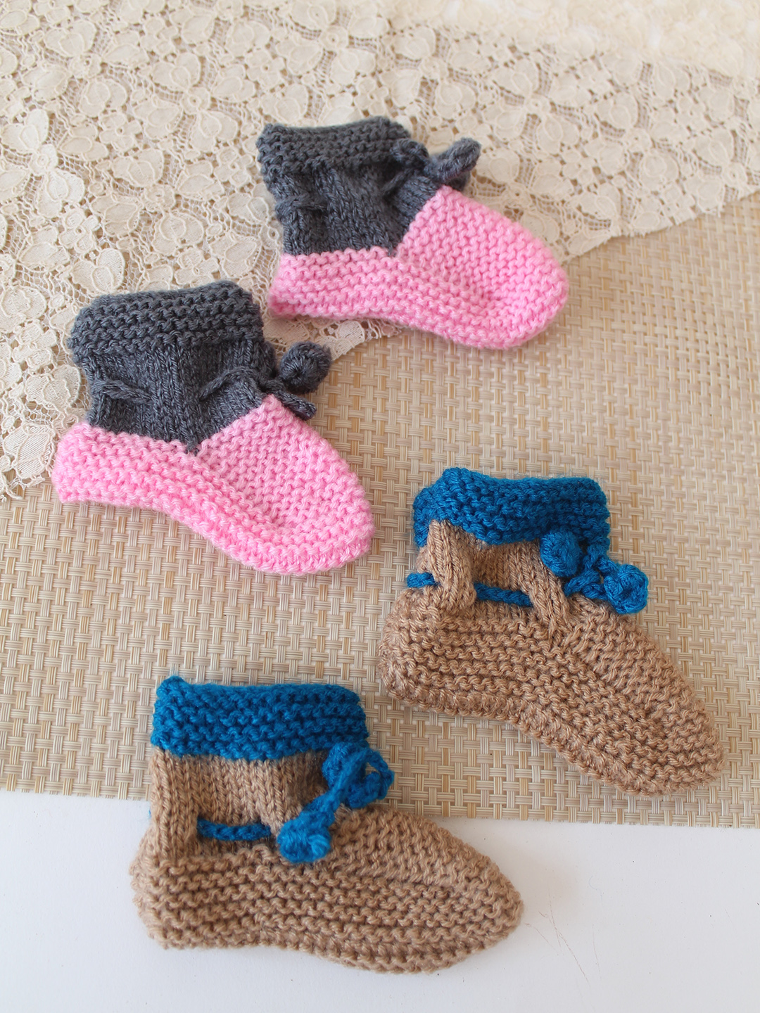 Woonie HandKnitted Ankle Length Socks with Self Design Pack of 2 - Pink & Beige