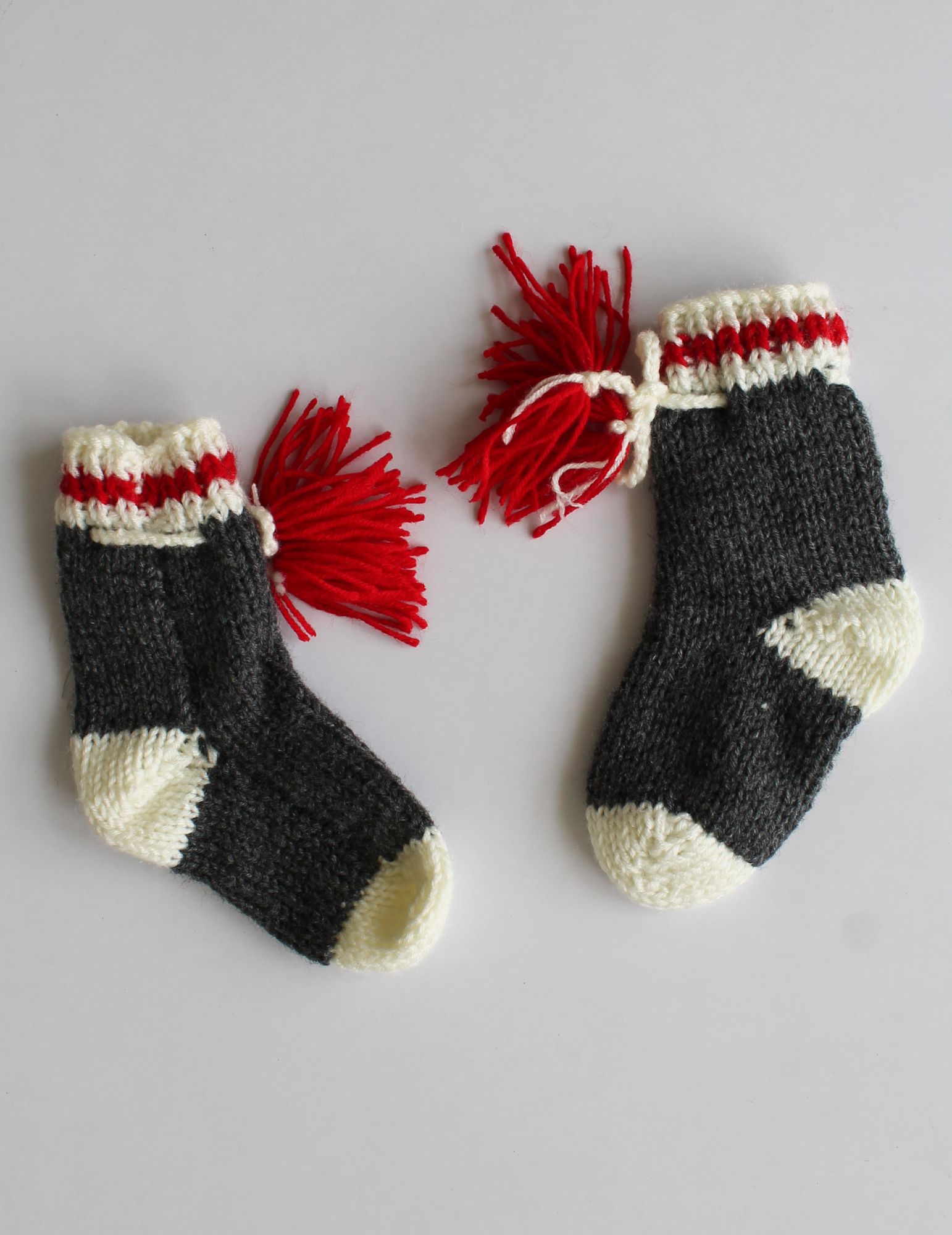 Woonie Color Block Handmade Socks - Grey