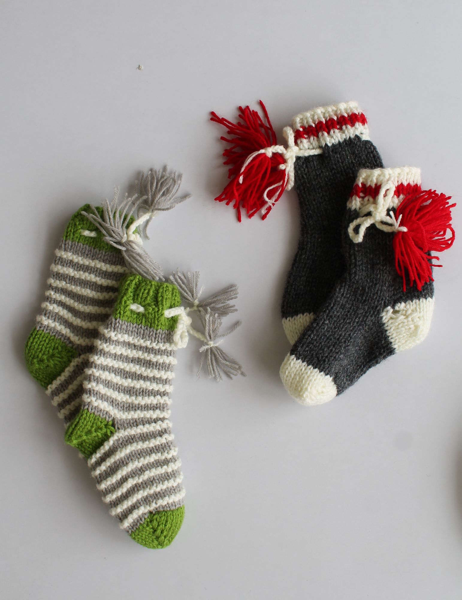 Woonie 2 Pair Of Striped Handmade Socks - Grey