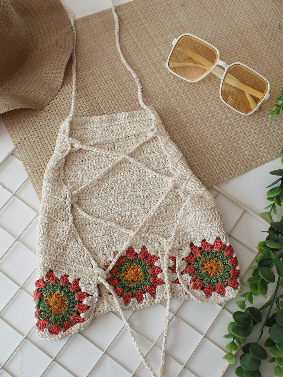 Woonie Granny Sqaure Halterneck Top - Off White