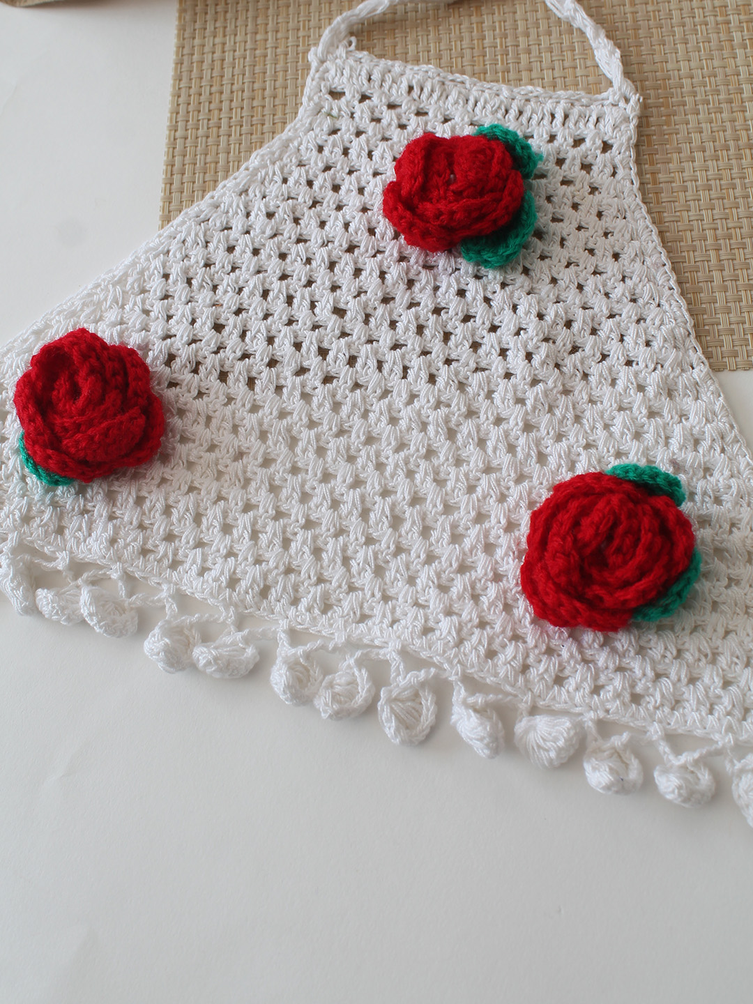 Woonie Rose Applique Crop Top - White