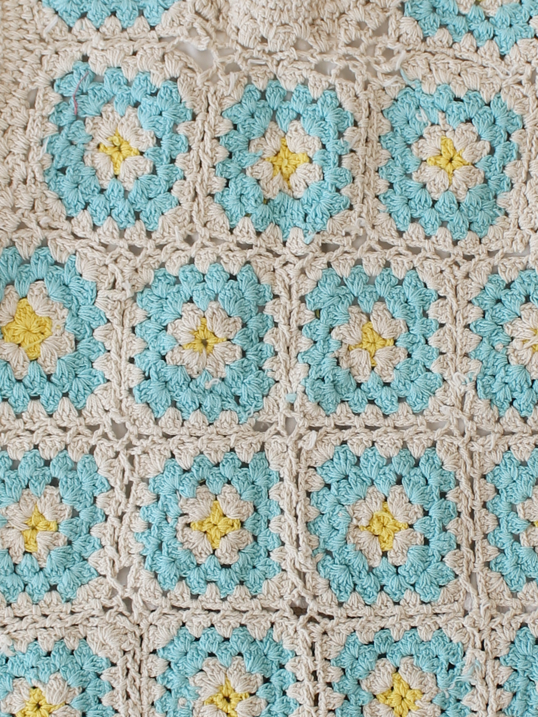 Woonie Crochet Granny Square Summer Crop Top  Cream