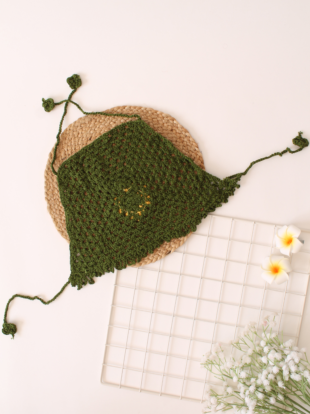 Woonie Handmade Crochet Sun Flower Detailing Halterneck Top - Green