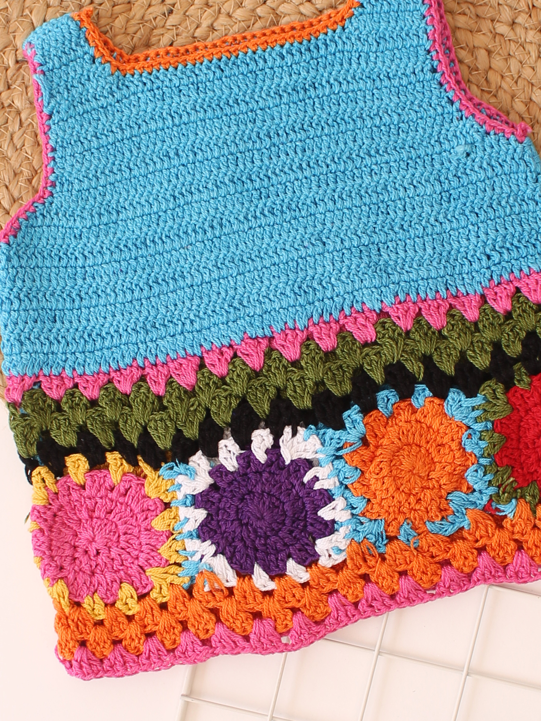 Woonie Handmade Crochet Sleeveless Floral Cotton Top - Blue
